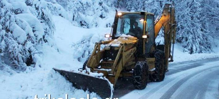 Το ένα μέτρο έφτασε το χιόνι στα Τρίκαλα- Απαραίτητες οι αλυσίδες [εικόνες & βίντεο]